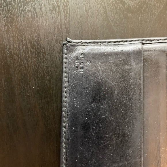 Men’s Gucci Bi-Fold Wallet - Picture 4 of 4